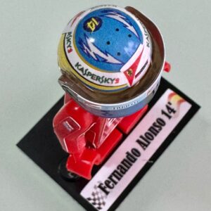 Fernando Alonso 2014 Ferrari F1 formula 1 F1 grand prix pilota figura driver Super suit and super helmet in minifigure from the Max Verstappen store collection.